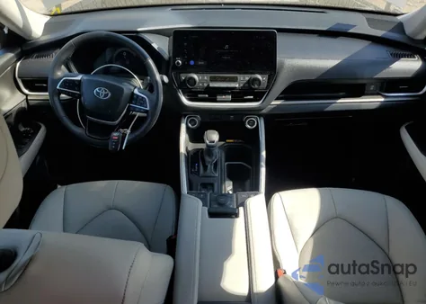 2024 Toyota Grand Highlander Xle из США, поврежденный, VIN 5TDAAAB57RS056513